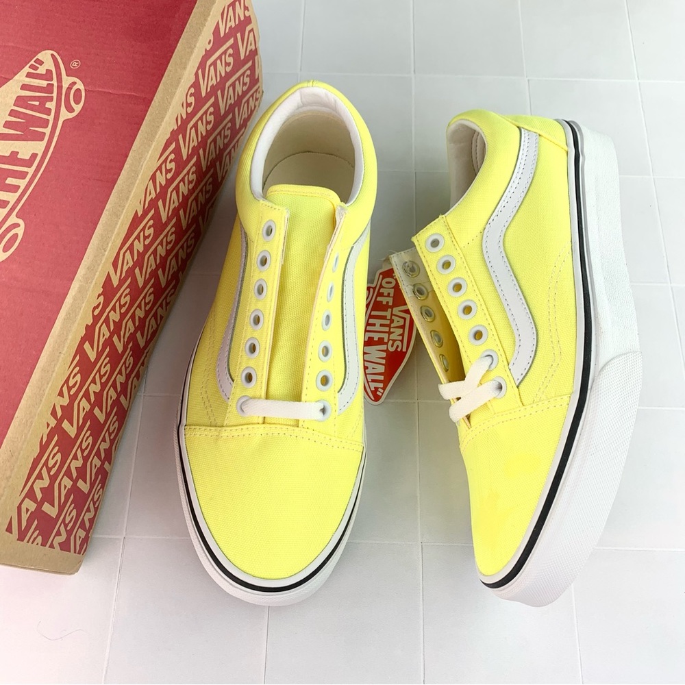NEW! Vans Old Skool Neon Lemon Tonic Shoes Sneakers Size 6.5 M 8 W